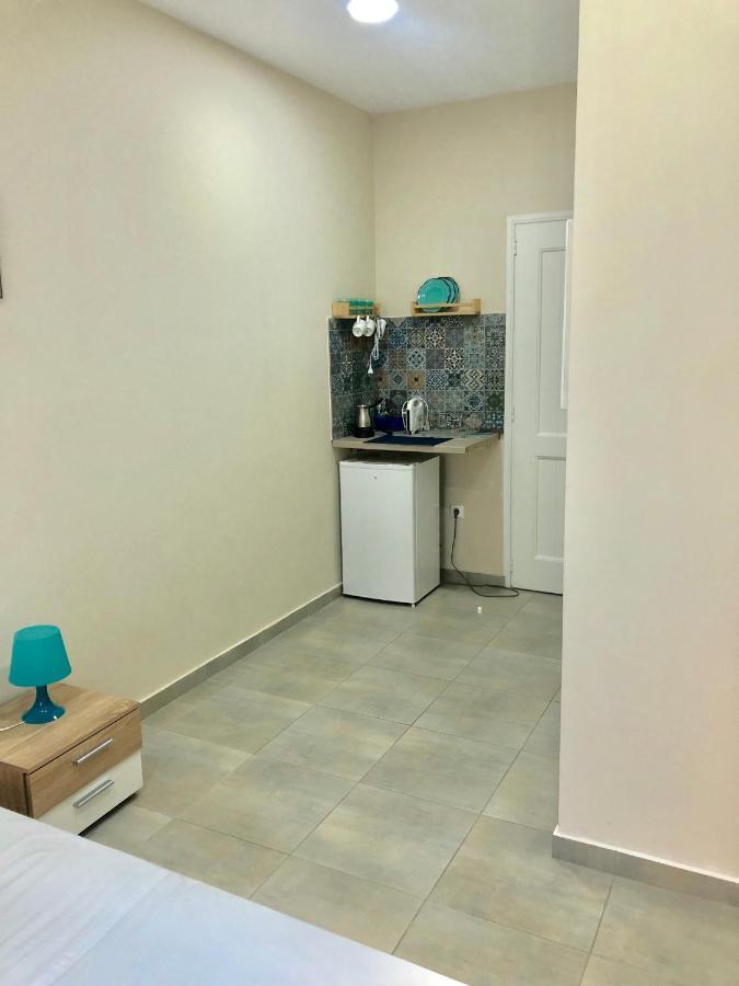 Konstantinos Apartments Parikiá Eksteriør bilde